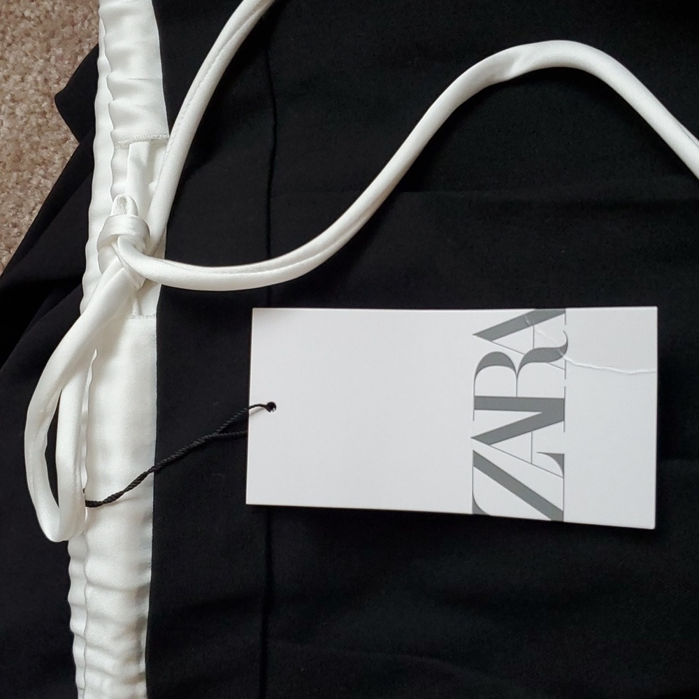 NWT ZARA WAISTBAND DETAIL SKORT size xs - Picture 7 of 8